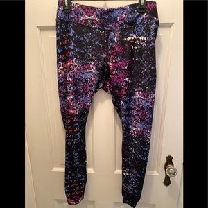 NWT Calvin Klein Performance Leggings
